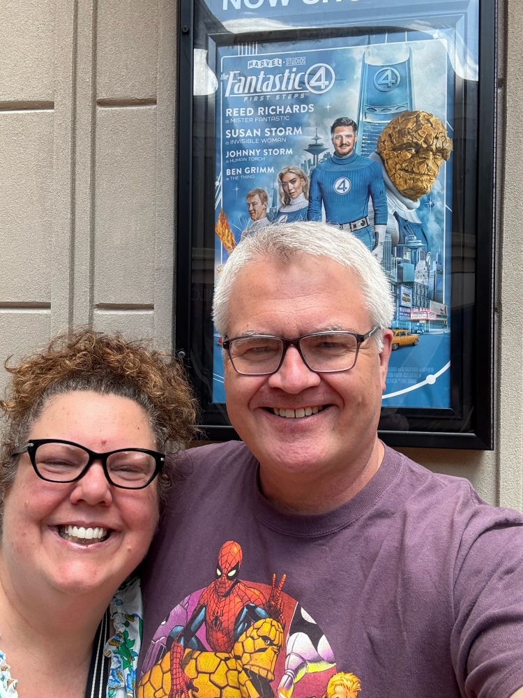 Suze and myself in front of the FF movie poster. I'm wearing the t-shirt drawn by Mike and given to me by my brother Christian. It surprisingly still fits.