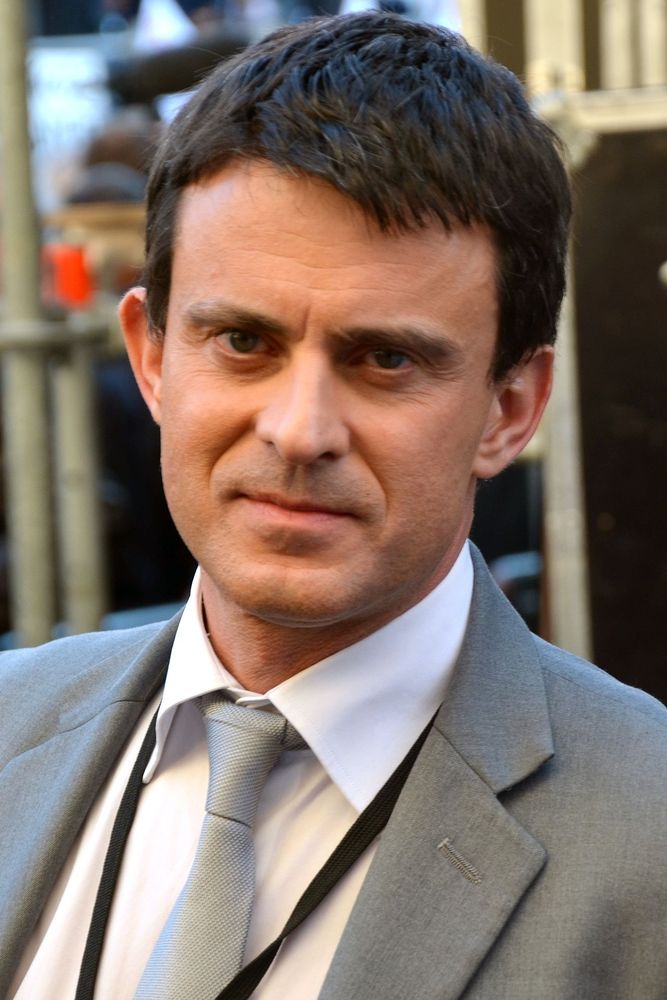 Un portrait de Manuel Valls, son regard est vraiment pénétrant. 