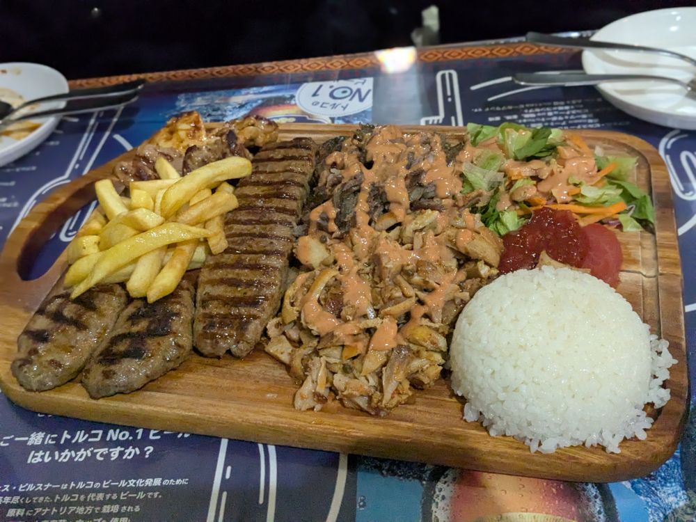 ケバブの盛り合わせ