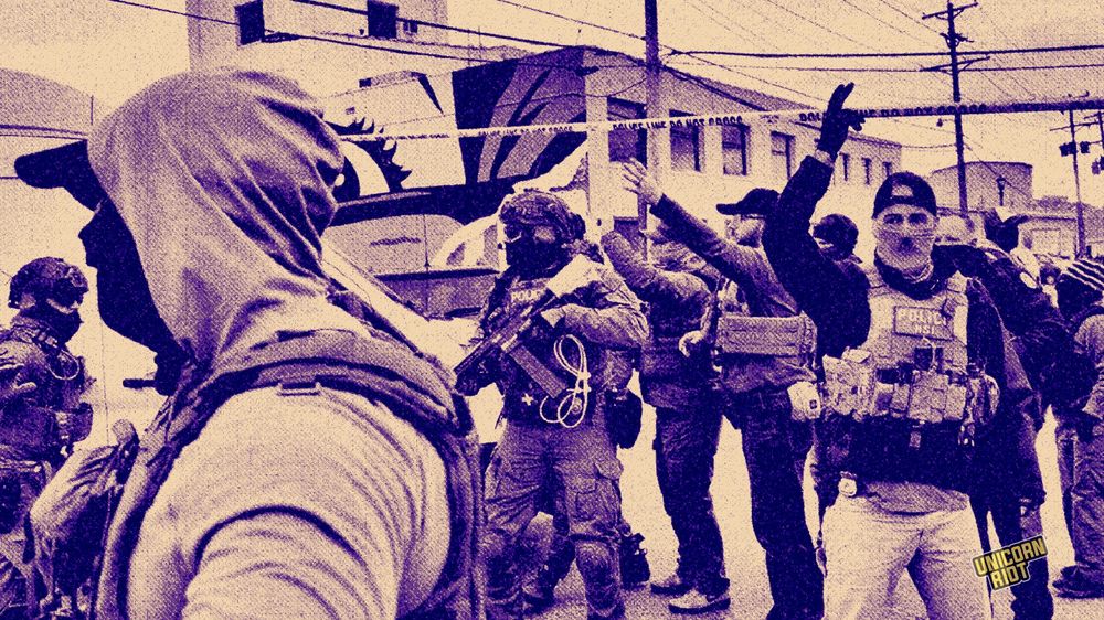 Federal agents move forward to clear a crowd that opposes their raid / detention operation. Photo illustration with dithering