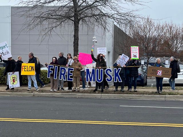 Protesters at Tesla March 15