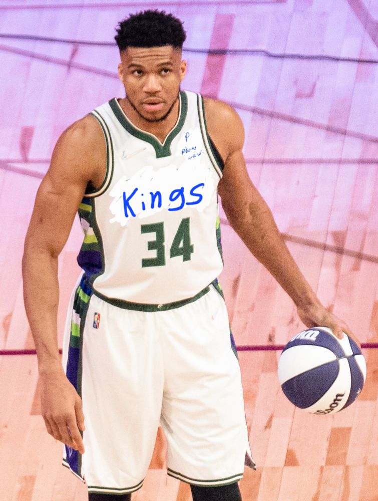 Giannis in a convincing but photoshopped on Kings jersey