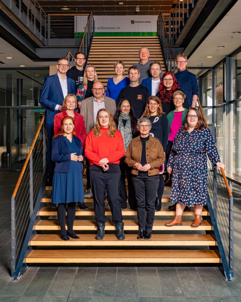 Gruppenfoto der Grünen Fraktionsvorsitzenden aus Bundestag, Landtagen und Europäischem Parlament, aufgenommen am 16. Februar beim Treffen im Sächsischen Landtag in Dresden.
