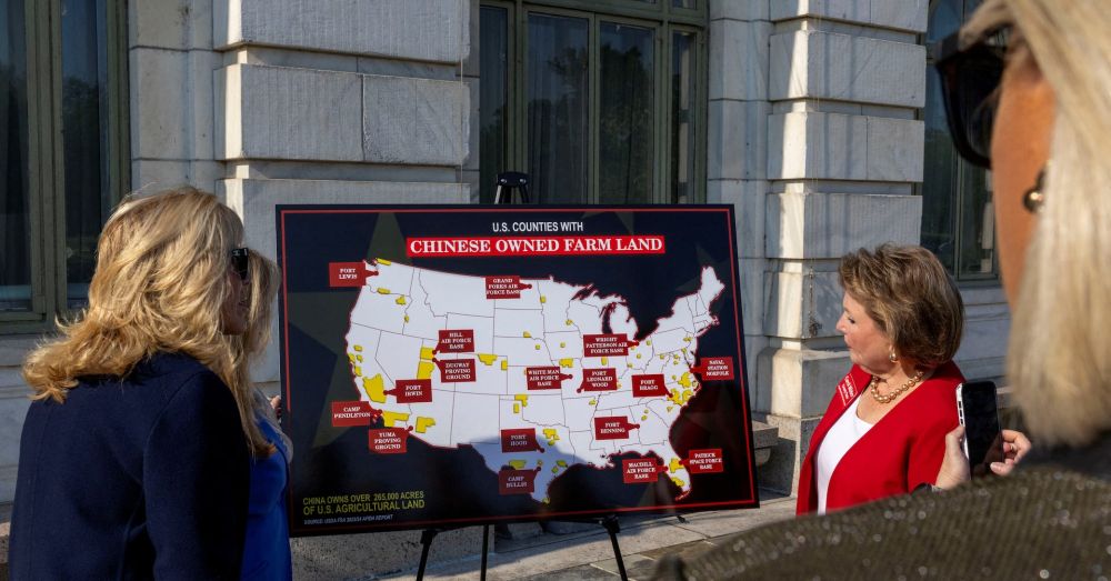 The U.S. Department of Agriculture's plan to close its flagship laboratory near Washington, D.C., could undermine research on pests, blight and crop genetics crucial to American farms, according to lawmakers, a farm group, and staff of the facility.