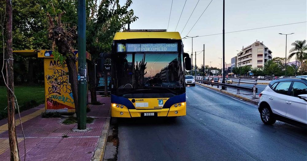 Τίτλοι τέλους για τα τρόλεϊ στην Αθήνα - Ξηλώνονται τα καλώδια από τις γειτονιές