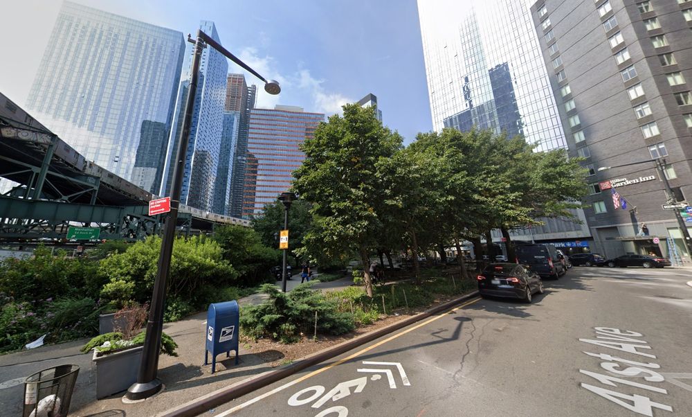 Google Streetview looking south from Queens Plaza and Northern Blvd in 2024
