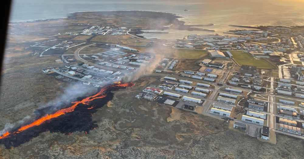 Eruption north of Grindavík - RÚV.is