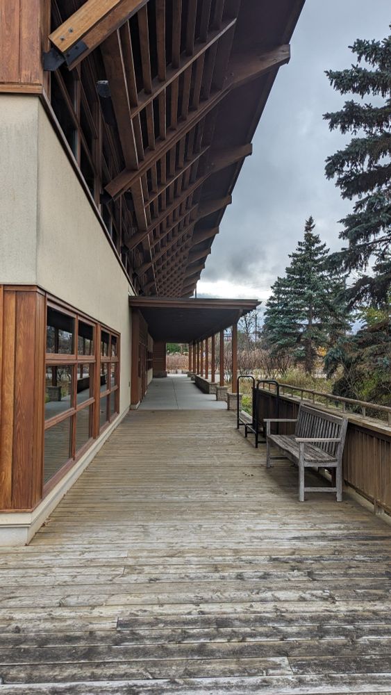 The outside portico of the L'arche Daybreak chapel