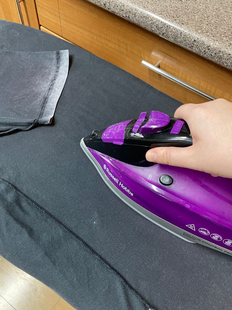 Hey everyone! Just wanted to share that this Tuesday, I conquered a new skill - ironing clothes! Now I know I’ve done it before, but I always found it so difficult. So this time, I decided to give it another shot and I managed to do it all by myself, with just a little bit of help. I was really careful not to burn a hole in the clothes and to get all the creases out, so they wouldn’t look messy when worn. And I must say, I did a pretty good job! 💪🏼