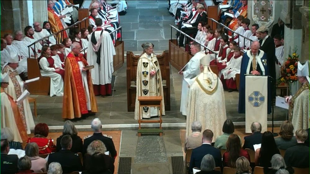 The enthronement of Cherry Vann as Archbishop of Wales. Archbishop Cherry makes her declaration in Welsh. 