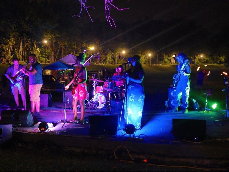 Dani Darling performs at Fun Fest in 2021.