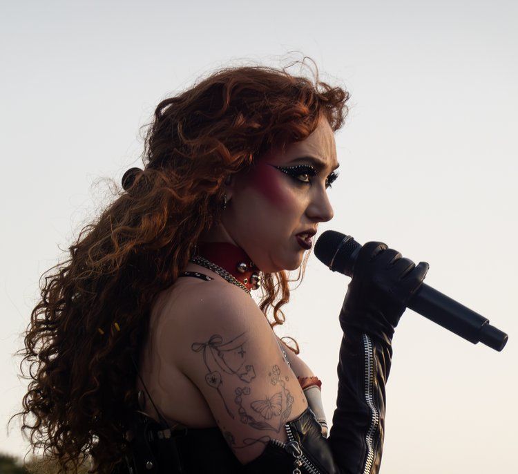 The queen, Chappell Roan, singing at Austin City Limits weekend 2