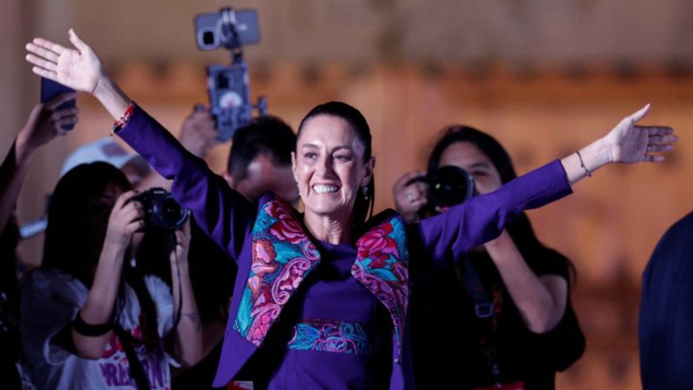 Claudia Sheinbaum sworn in as first female president of Mexico | CNN