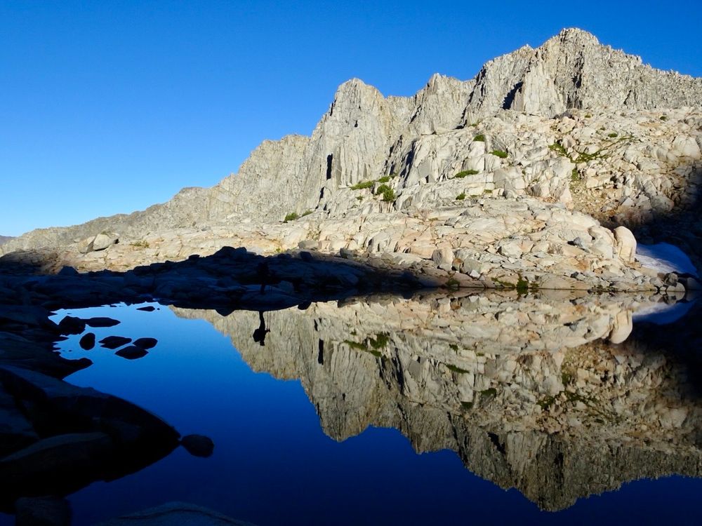 Ok, I’m pretty sure I have posted this one before, but it is a favorite #photobyraykenny. That is me in the reflection of the lake standing on shore.

#Stunday #SierraHighRoute #SelfPortraitSunday #FireWithin #JuliArty #love #thruhiking #backpacking #hiking #nature #landscapephotography #Sierra