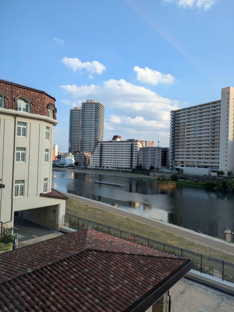 宝塚ホテルからみた武庫川の景色