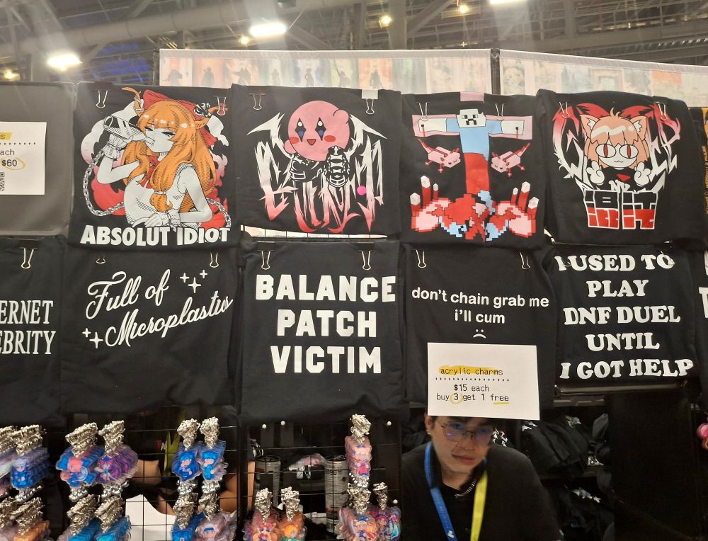 They also had a bag that said "I have a bomb"