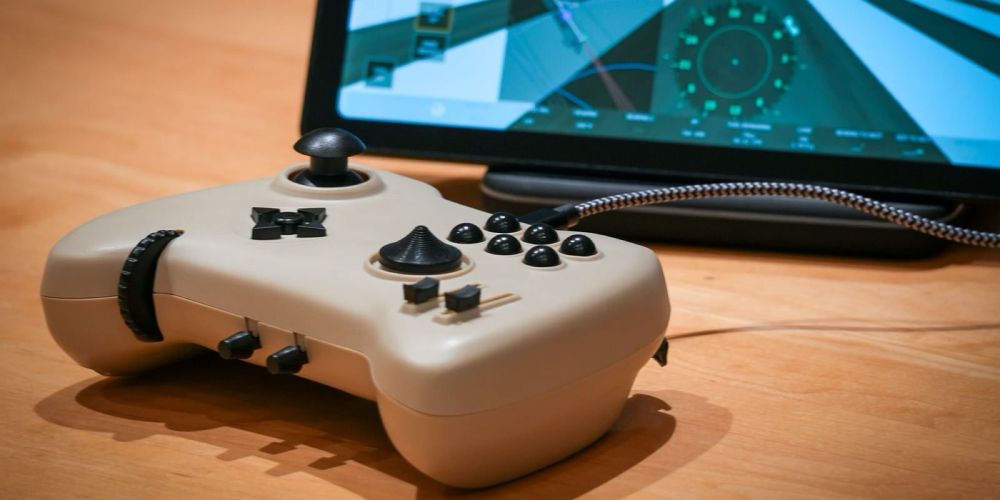 A Controller for a Mobile Flight Simulator