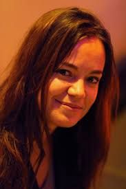 Laélia Véron, portrait, couleur crépusculaire