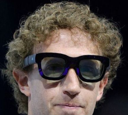 Zuck humiliating himself by wearing “smart” glasses 