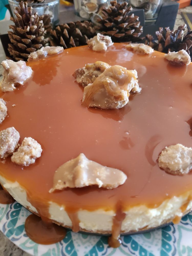 Homemade salted caramel praline cheesecake 