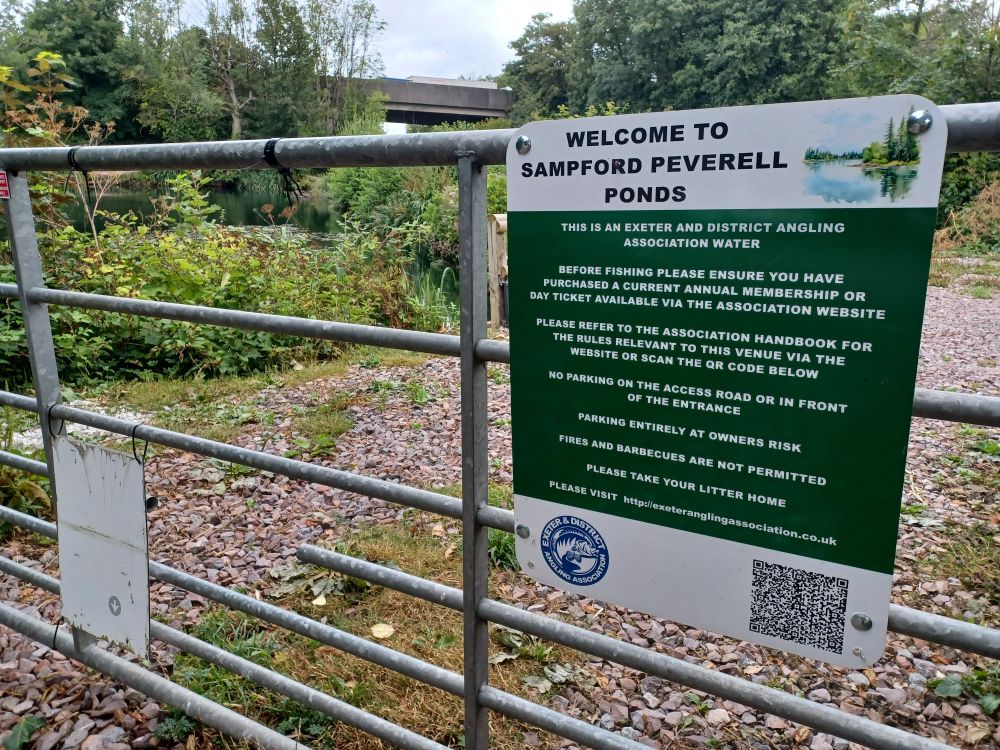 The rules for Sampford Peverell Ponds. I hope the heron has a current membership.
