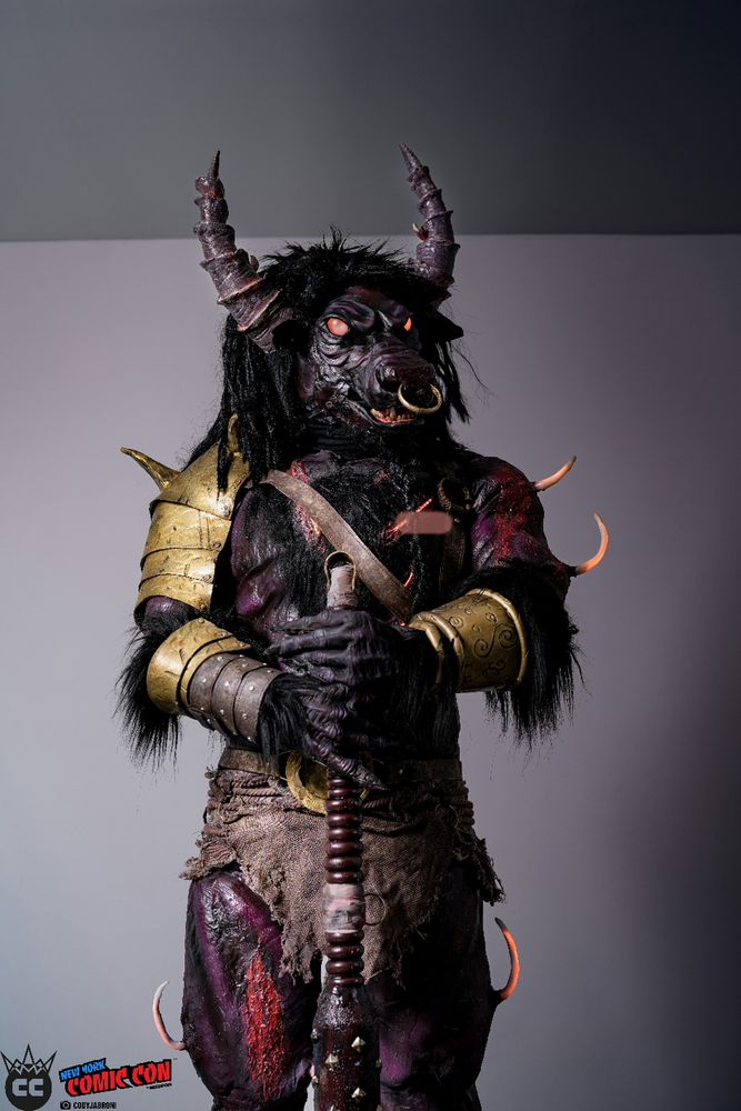 A GLORIOUS MINOTAUR POSING PROFESSIONALLY