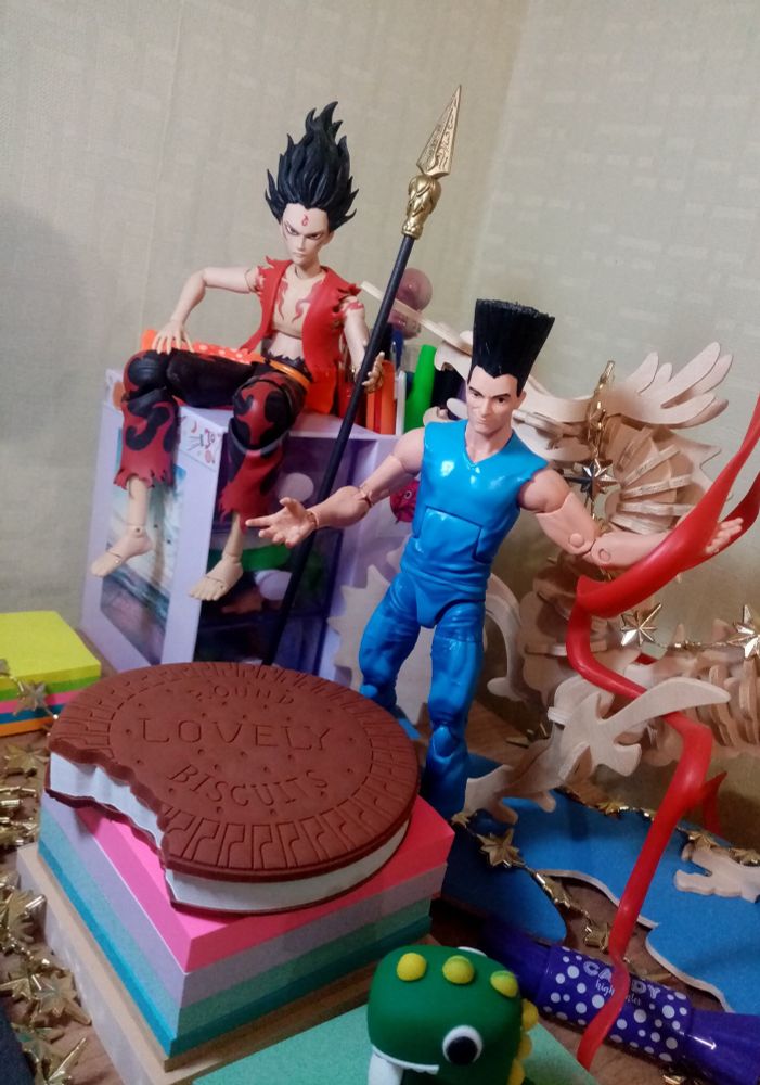 Photo of action figures of David Haller and Nezha