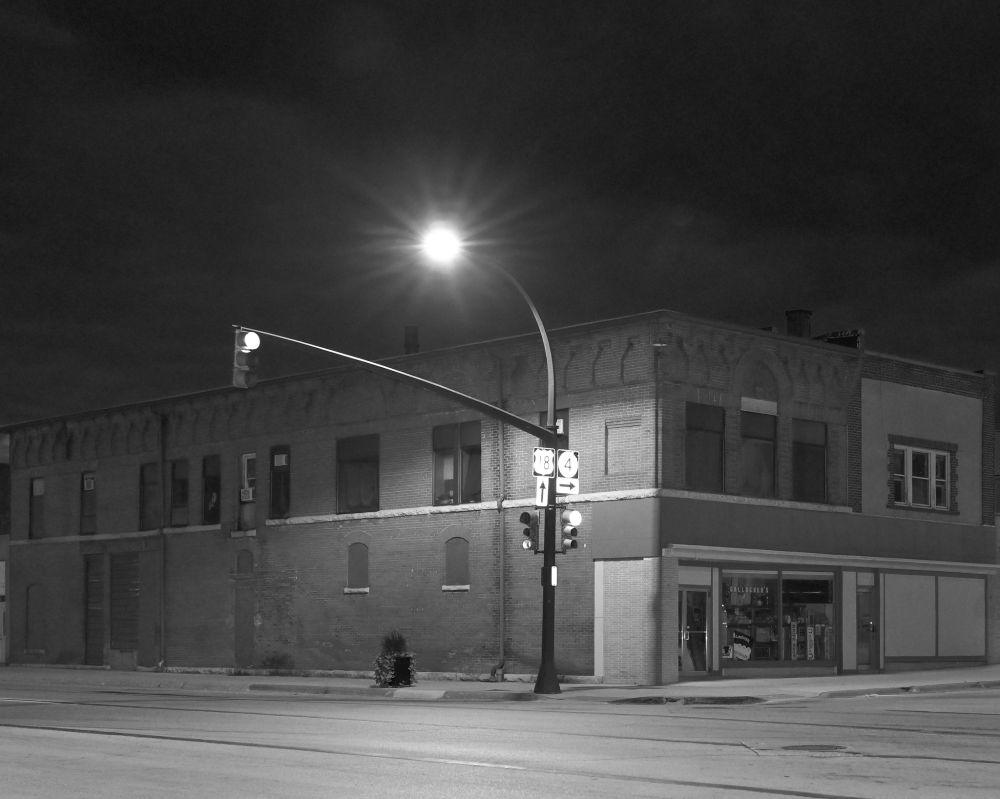 Street corner in Emmetsburg, Iowa