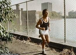 Hoffman jogging in Marathon Man