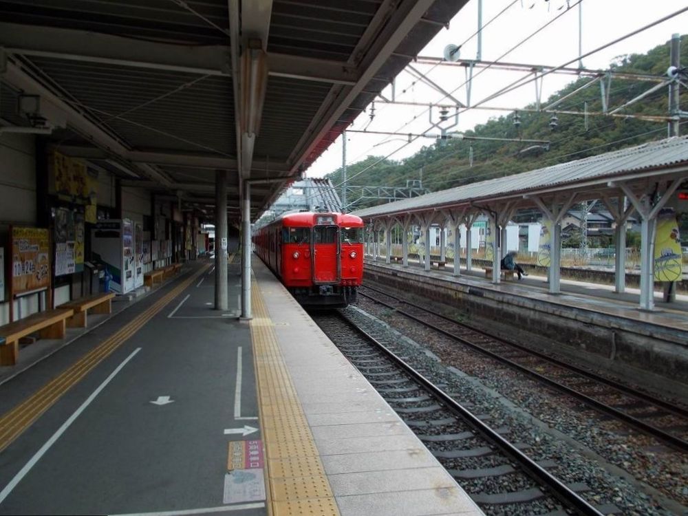 2018年、屋代駅（長野県）#しなの鉄道　by 駅の目録屋