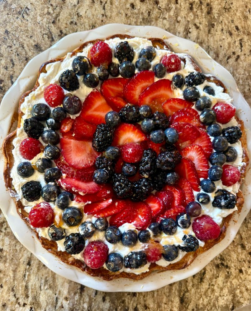 Mixed berry tart 