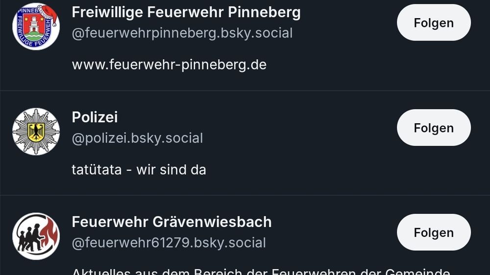 Followerliste der Berliner Feuerwehr. U.a. wird der "Polizei" gefolgt. Bio: tatütata - wir sind da.