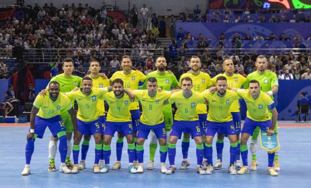 Com seis jogadores formados pelo Corinthians, Brasil conquista a Copa do Mundo de Futsal