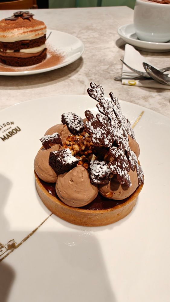 Chocolate tart