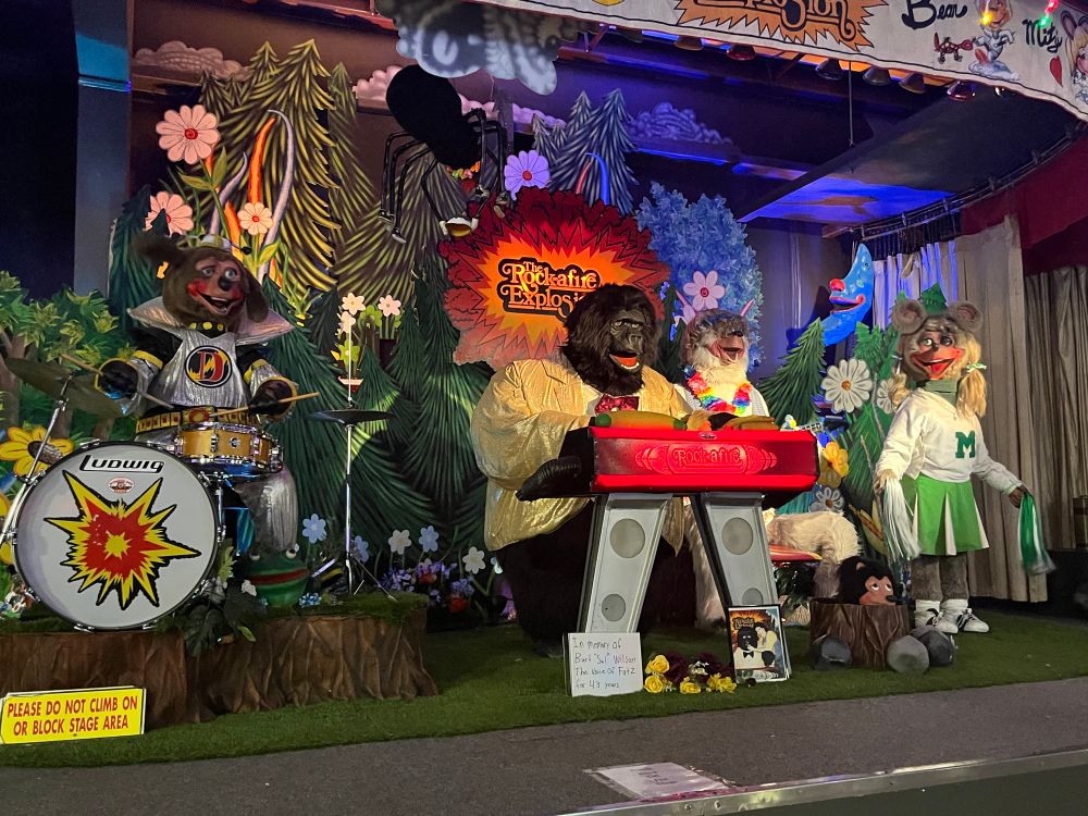 The Rockafire Explosion band is performing to about four elated adults. Pictured are animatronic puppets of Dook, Fatz, Beach Bear and Mitzi. All were functioning!