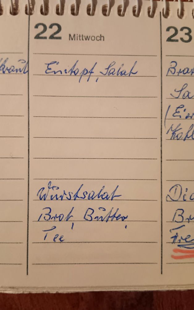 Ausschnitt aus dem Kalender der Köchin eines Freiburger Altenheims zu 22. Februar 1978. Was es damals zu essen gab, steht im Post.