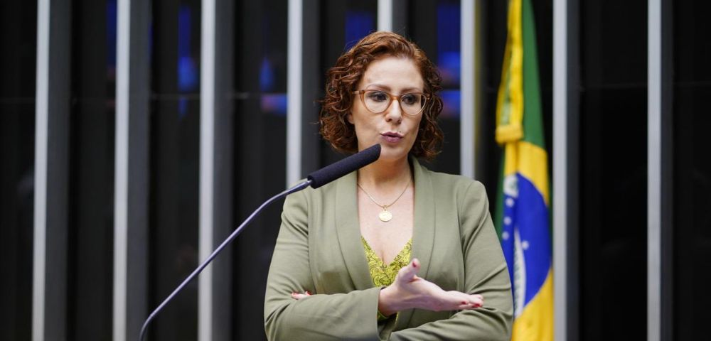 Carla Zambelli não comparece a depoimento sobre invasão a sistemas do poder Judiciário