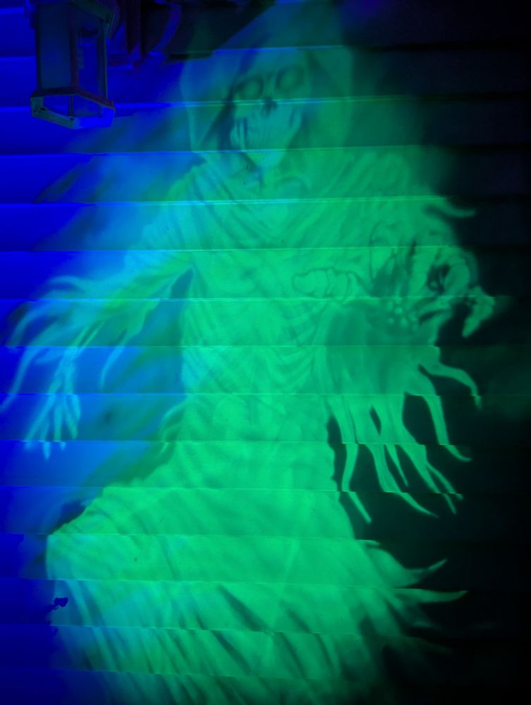 Green ghost 