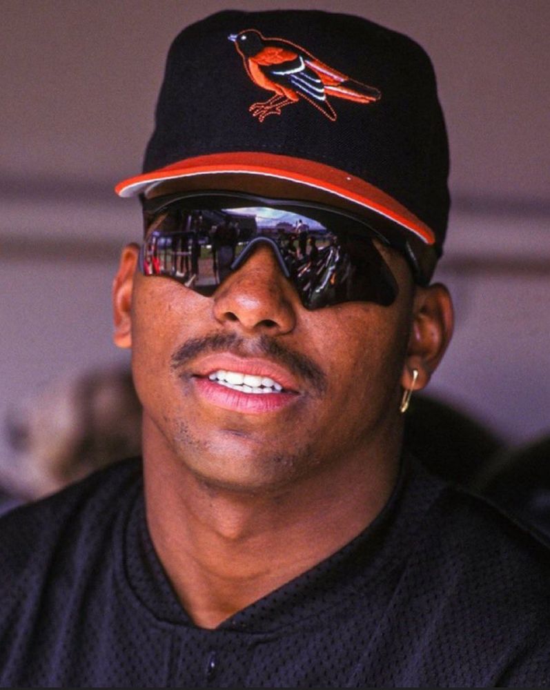 Bobby Bonilla, who was a star outfielder for the Baltimore Orioles in 1995 and 1996. Gotta love those ‘90s shades…