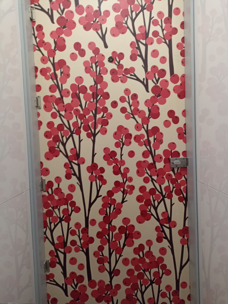 Porte des toilettes gare du nord Eurostar