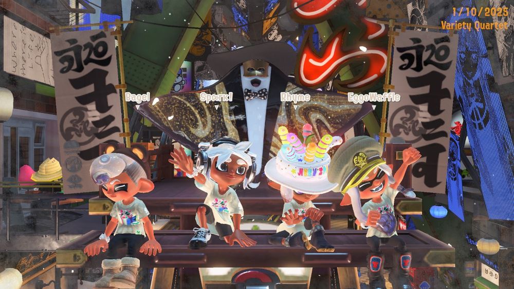 Spark looking so joyous for real,
I'm just happy to be here,
Rhyme is STILL waving to someone below,
Bagel is smiling happily