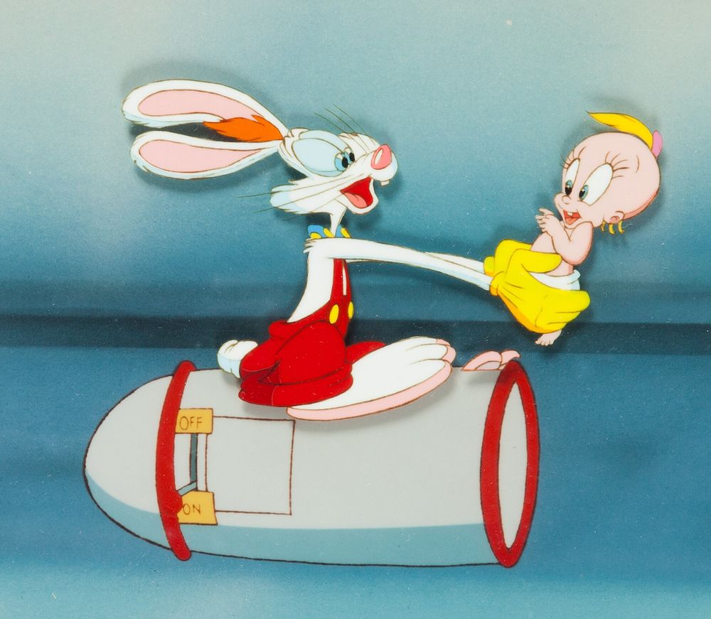 Roger Rabbit (desenho animado de coelho, vestindo um macacão e uma gravata borboleta) segurando um bebê enquanto está sentado no que parece ser um foguete viajando em alta velocidade na horizontal.