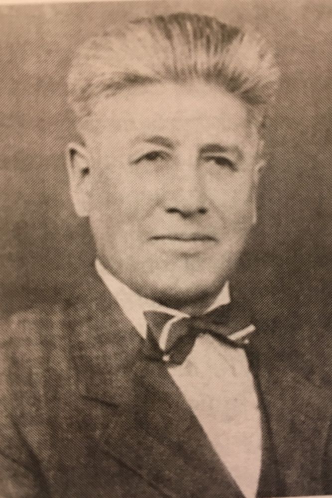 Photograph of Charles M. “Wahoo” Guyon. 