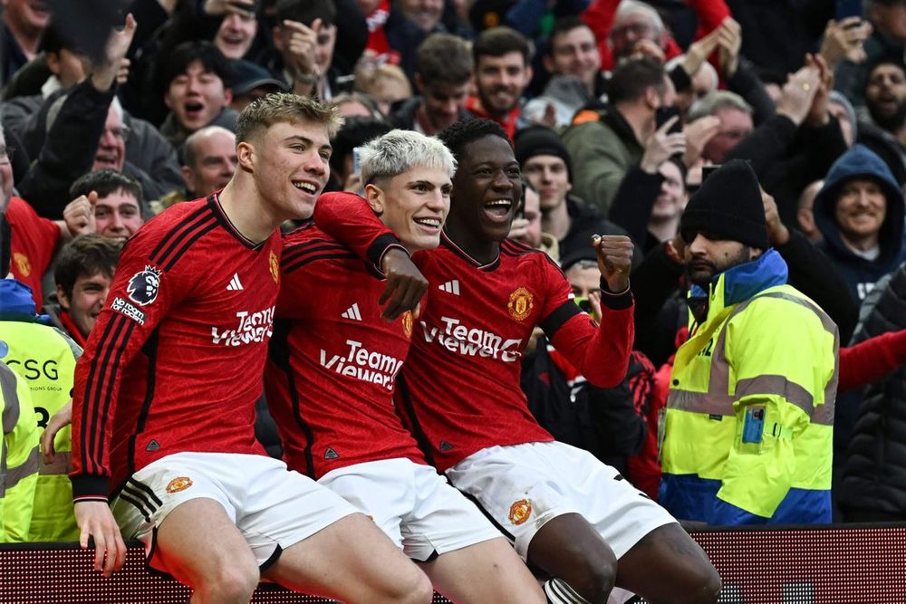 The whole situation at Old Trafford is starting to look bleak and, in that respect, horribly familiar.