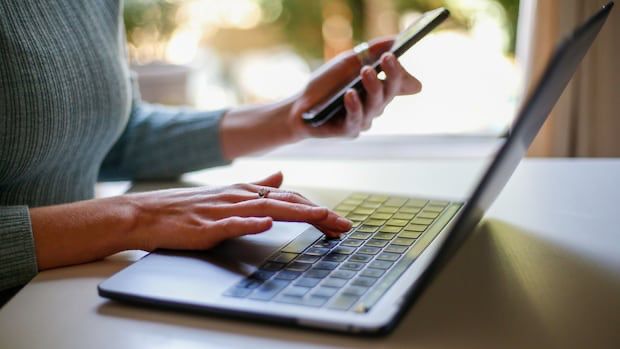 The Houston government is ordering 3,500 civil servants back to the office, unilaterally ending arrangements or agreements that have allowed those non-unionized employees to work from home, at least p...