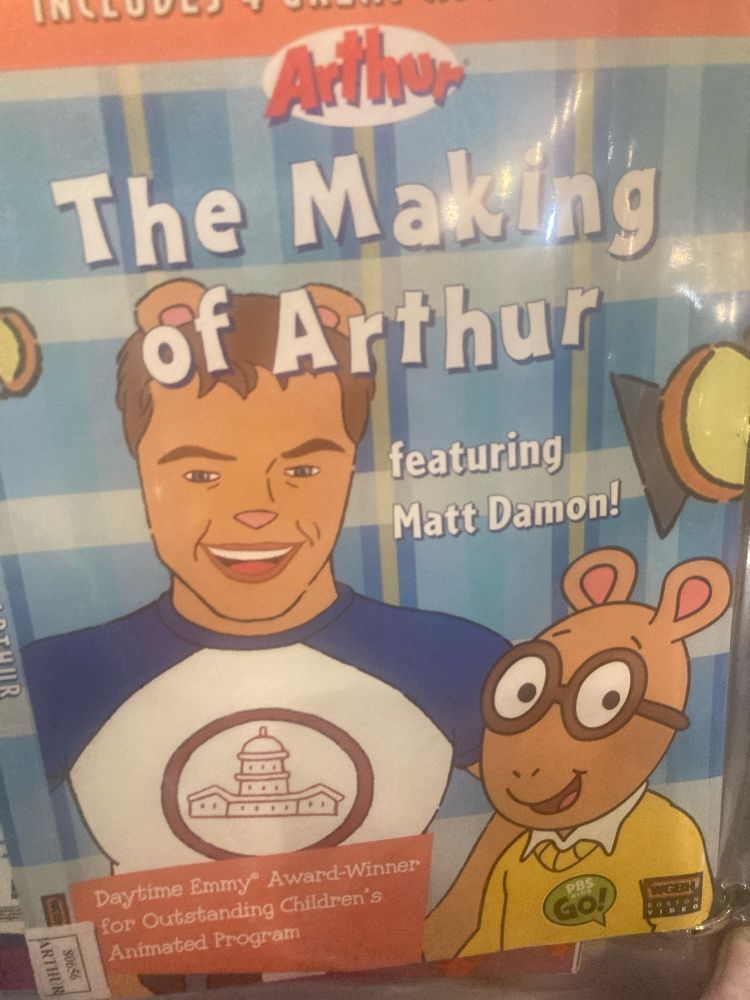 sorry, but you will never know what Matt Damon looks like in the Arthur universe