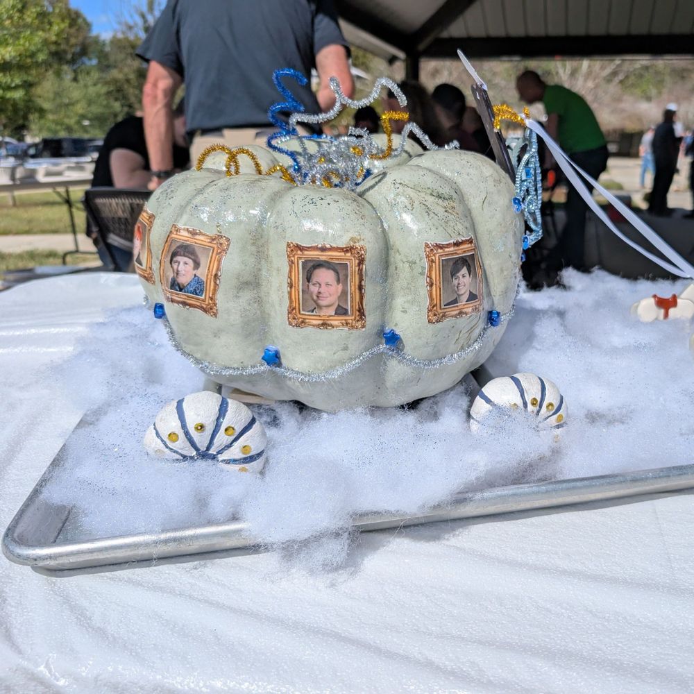 Pumpkin decorated as a Cinderella carriage