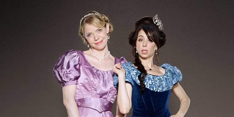 Riki Lindhome and Natasha Leggero in character as Beatrice and Lillian Bellacourt