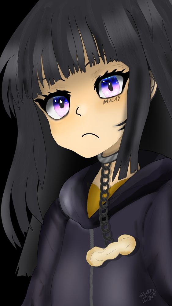 Artwork Emo lange schwarze Haare, streight cut Pony, Halsband mit Kette an deren EndeneinnKnochen hängt, dazu dunkellila farbener Hoodie. Unterm linken Auge ein Tattoo mit dem Text "MKAY". Gelangweilter bis genervter Gesichtsausdruck, die Iris glänzend, in einem Farbverlauf von dunklem Lila bis hellem Rosa