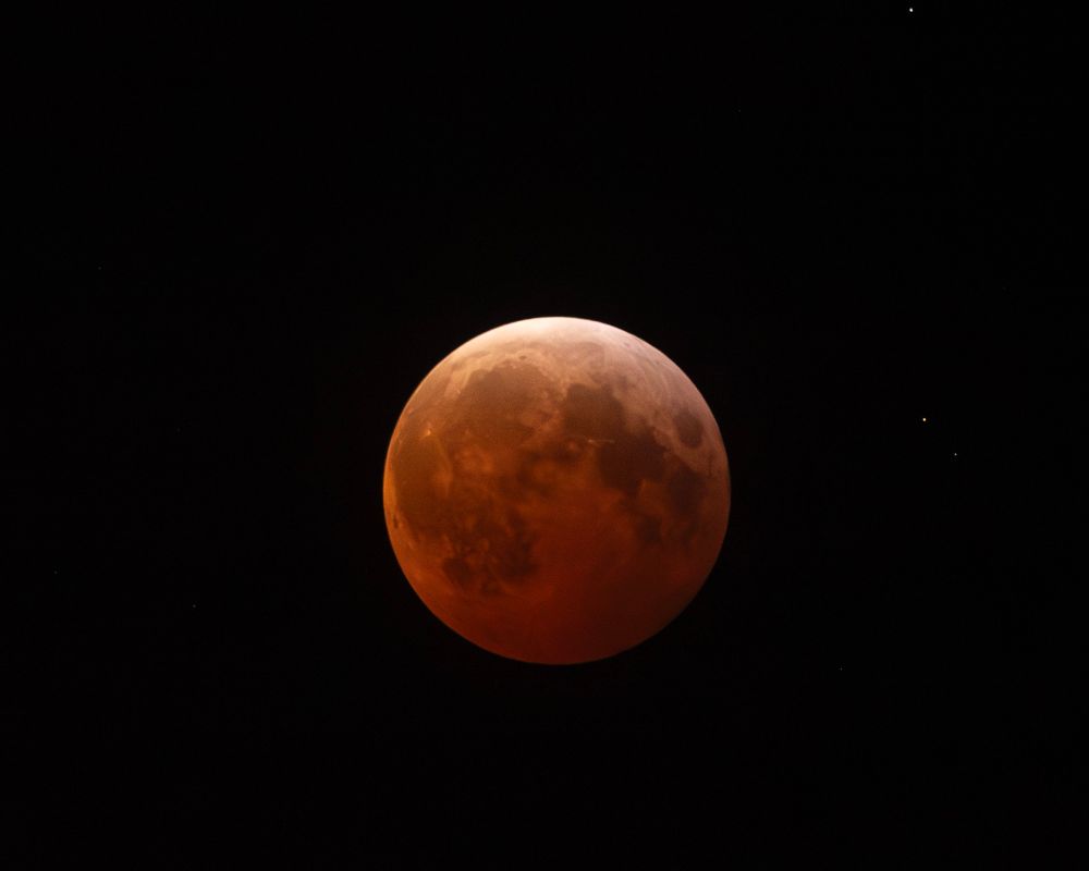 Blood moon 2025